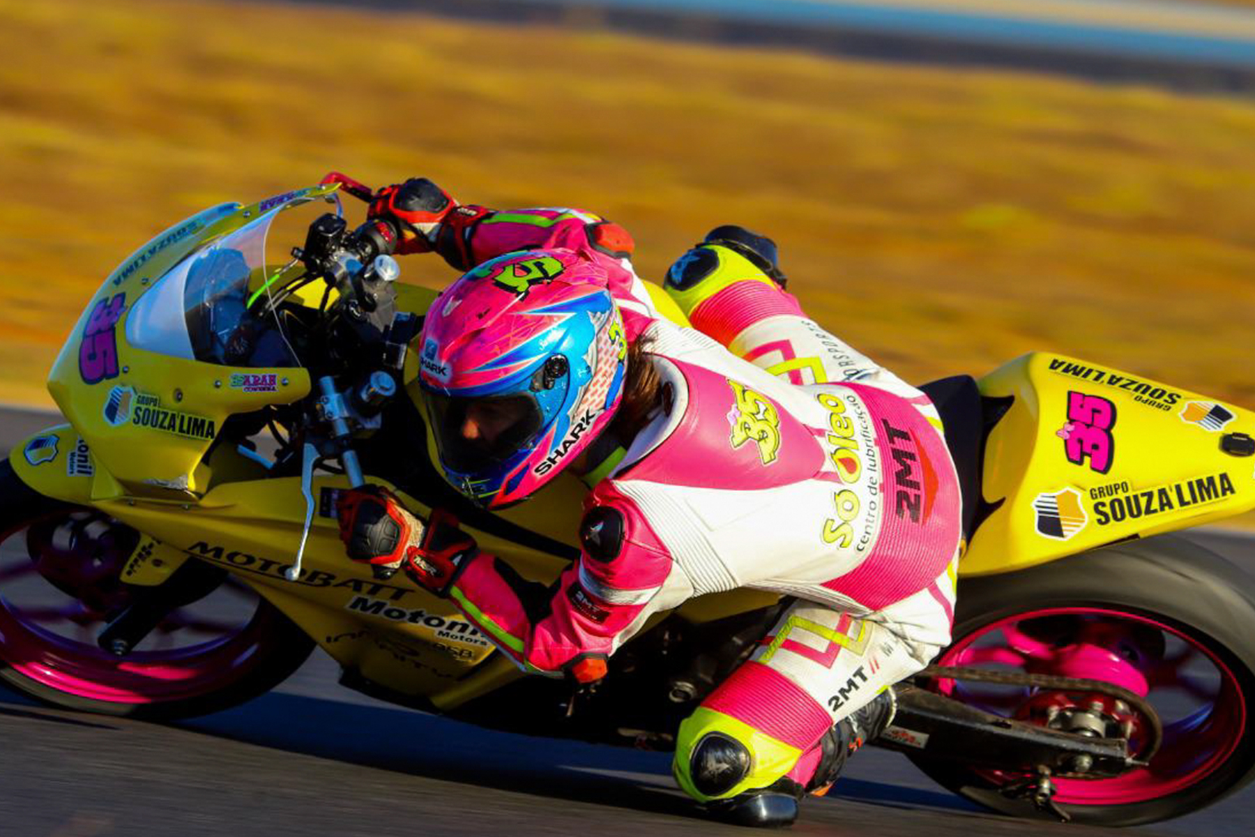 Sarah Conessa, exemplo na motovelocidade feminina – Moto Mundo