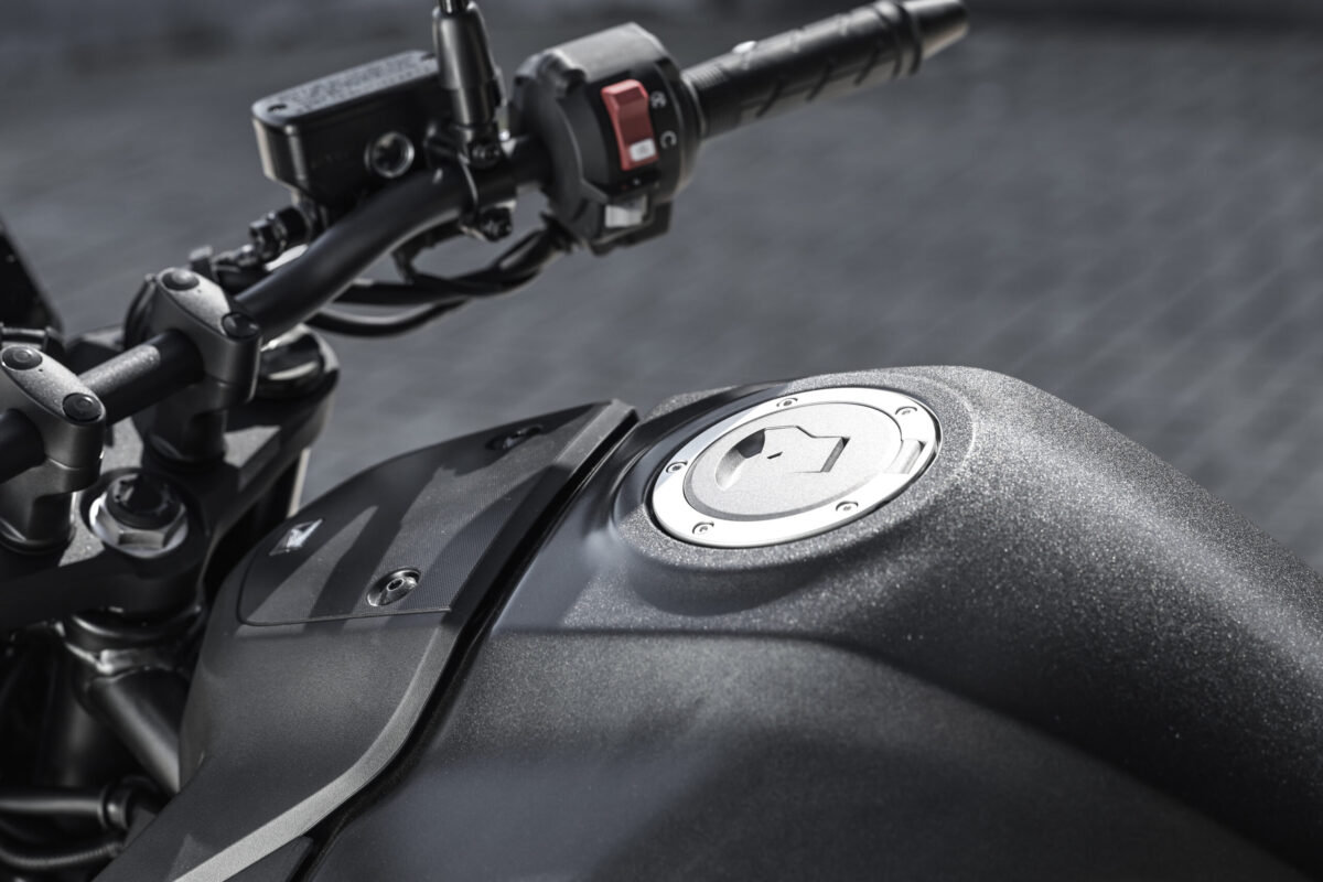 Nova Honda CB750 Hornet