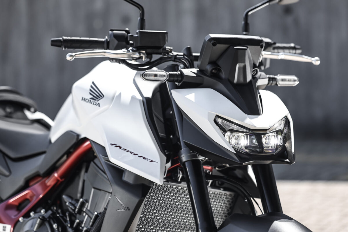 Nova Honda CB750 Hornet