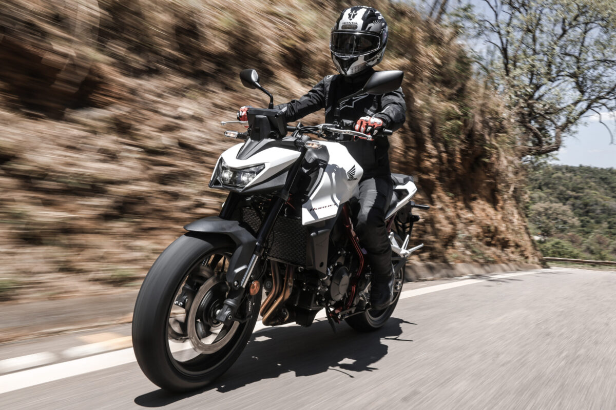 Nova Honda CB750 Hornet